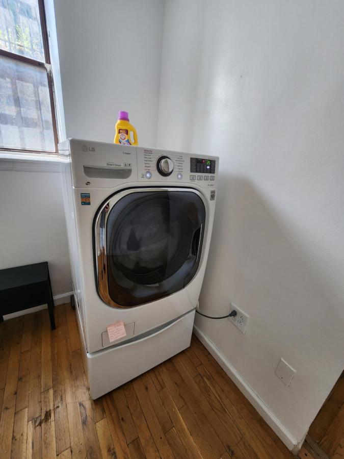 Spacious 3 Bedroom Apartment Mins To Nyc! Union City Kültér fotó